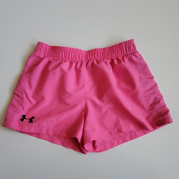 Under Armour Other - Under Armour Girls L Shorts